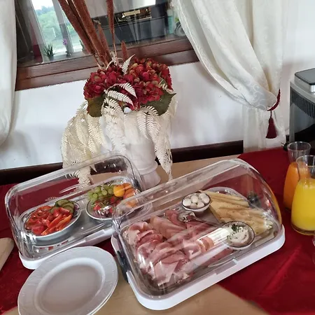 Weidenauer- Gabi's Cafe