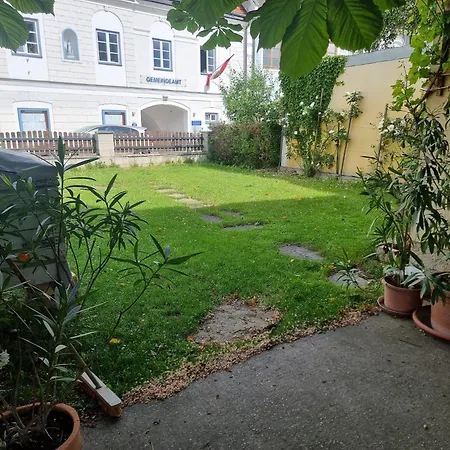 Zajazd Weidenauer- Gabi's Cafe Emmersdorf an der Donau