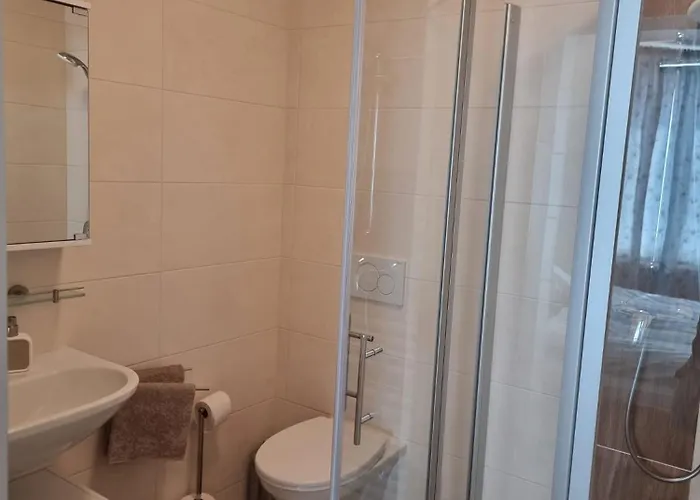 Inn Weidenauer- Gabi's Café Emmersdorf an der Donau