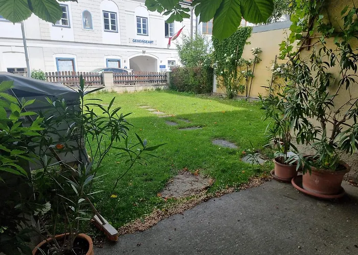 Inn Weidenauer- Gabi's Café Emmersdorf an der Donau