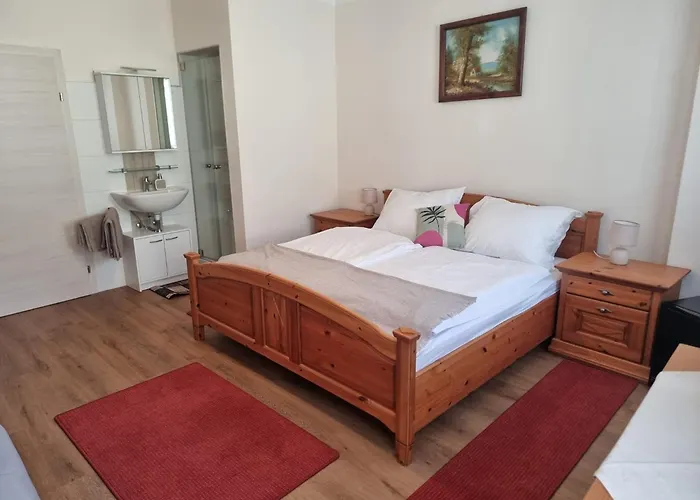 Weidenauer- Gabi's Café Inn Emmersdorf an der Donau